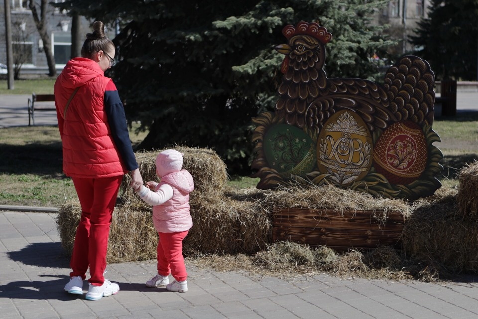 В Пскове открылась пасхальная ярмарка