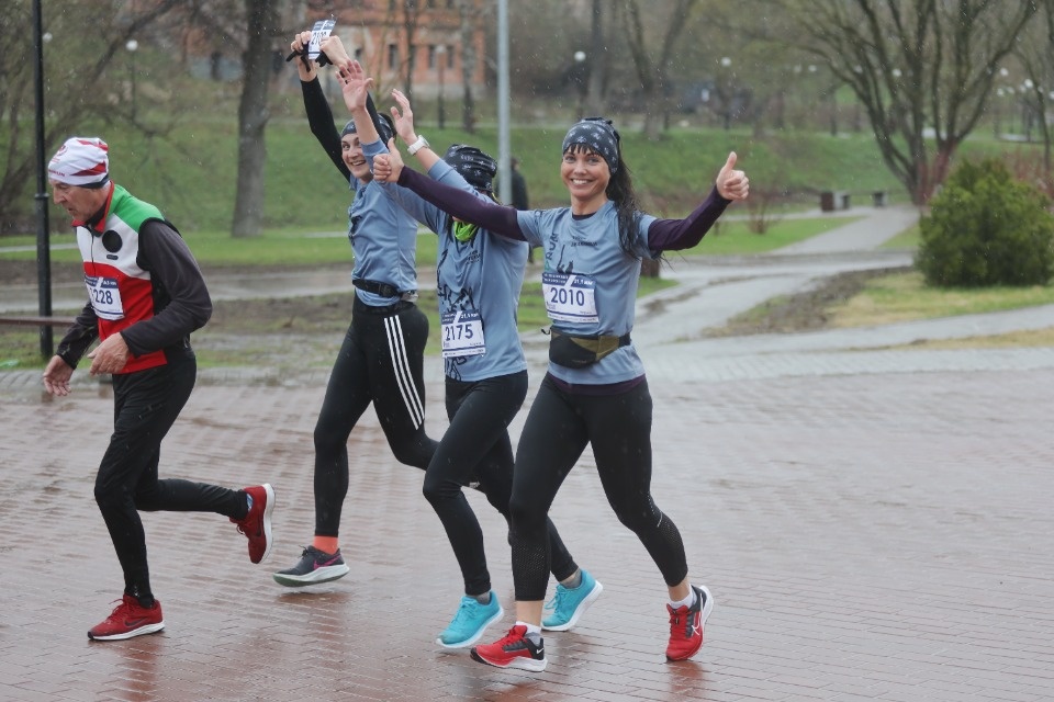 Основной день VII Псковского марафона 