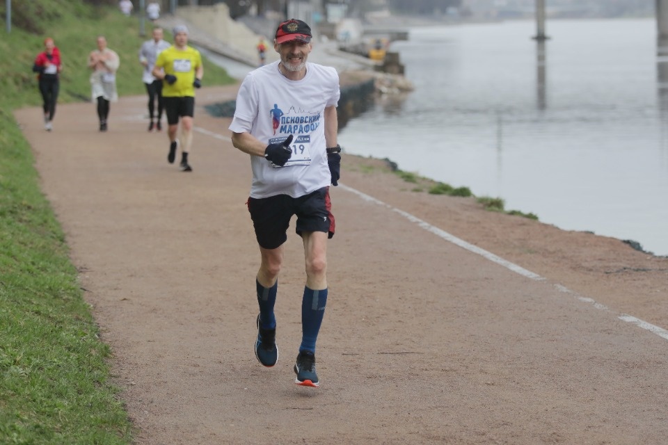Основной день VII Псковского марафона 