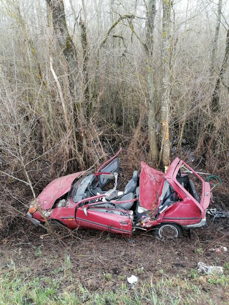 Авария унесла жизнь водителя в Новосокольническом районе Авария унесла жизнь водителя в Новосокольническом районе