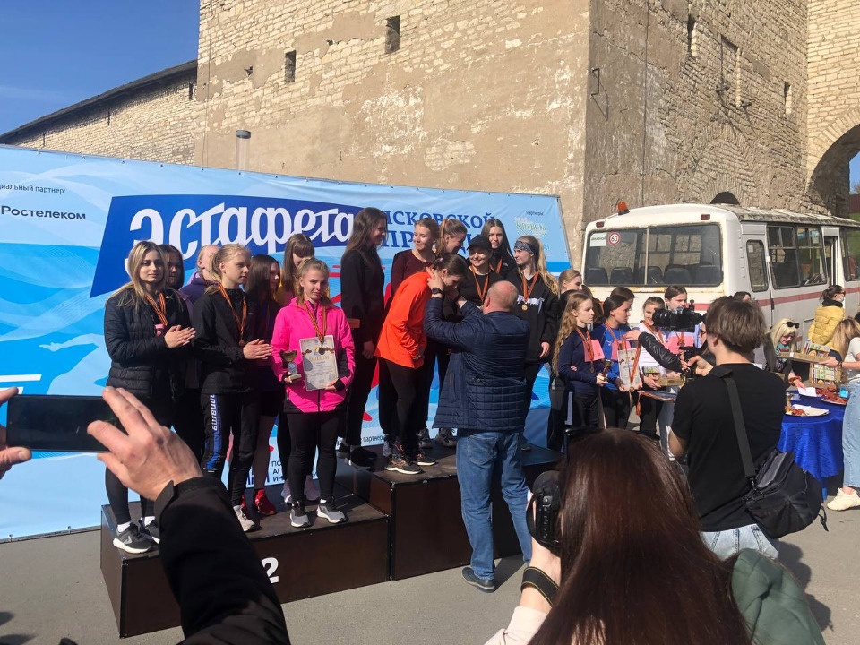 Женская команда ПсковГУ стала лучшей среди вузов и ссузов в эстафете «Псковской правды»