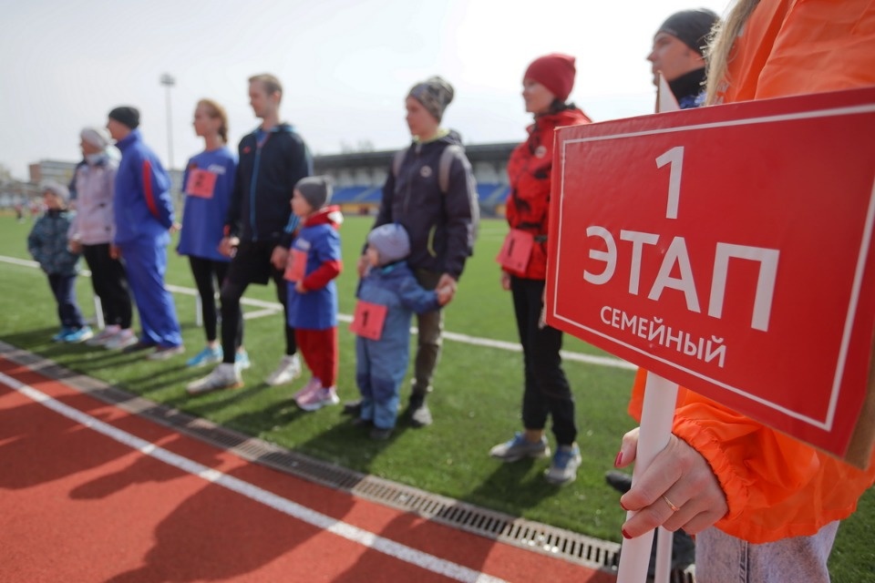Семейный забег эстафеты «Псковской правды»
