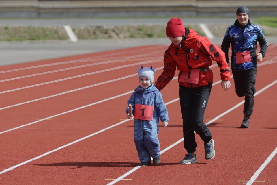 Семейный забег эстафеты «Псковской правды»