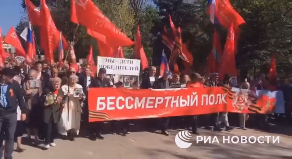 В освобожденном Херсоне впервые прошел «Бессмертный полк»