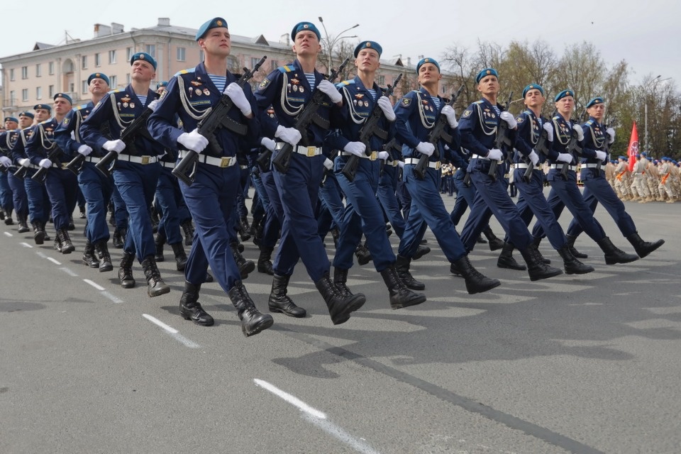 Полный парад