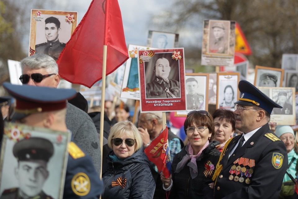 «Бессмертный полк» на марше