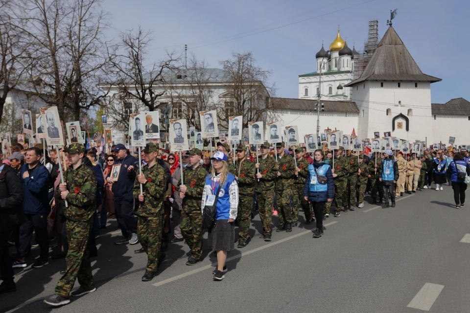 «Бессмертный полк» на марше