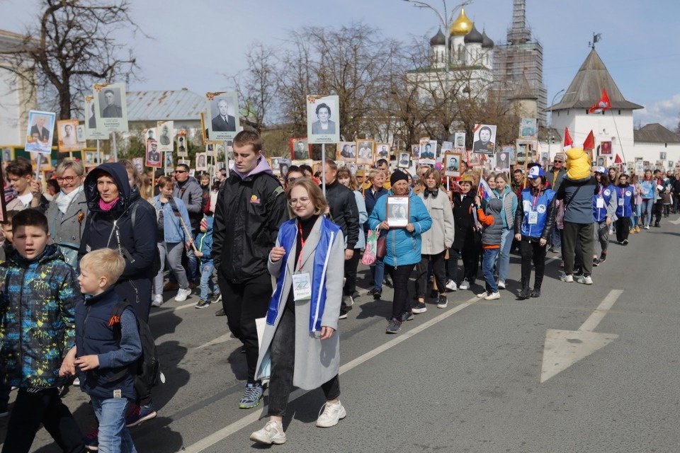 «Бессмертный полк» на марше