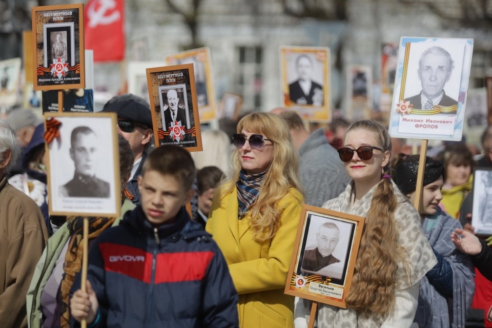 «Бессмертный полк» на марше