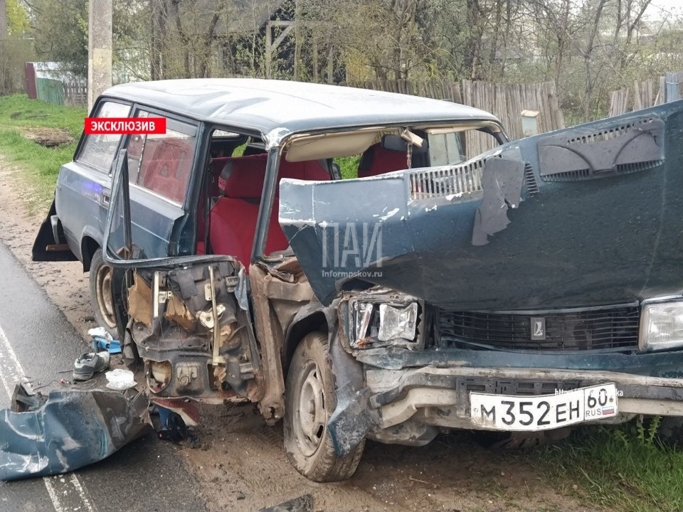 Три человека погибли в результате ДТП в Псковской области за неделю