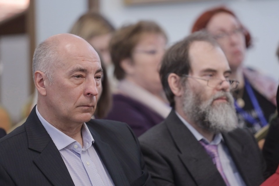 Именем Петра