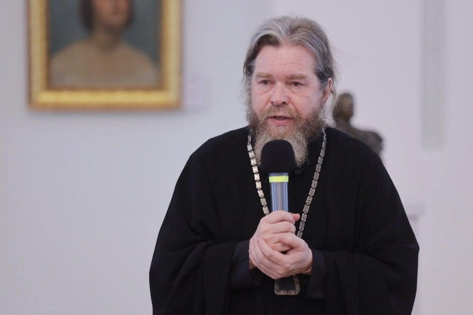 Именем Петра