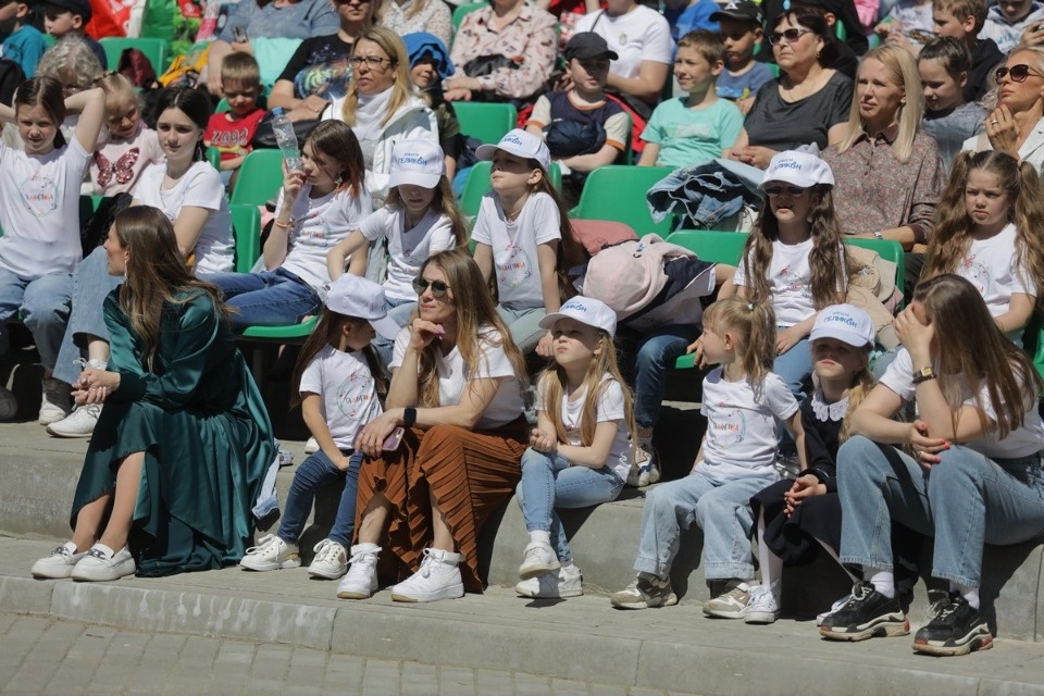 Лучше хором