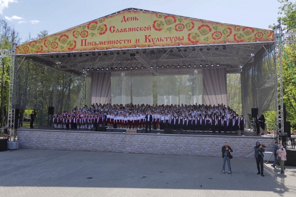 Лучше хором