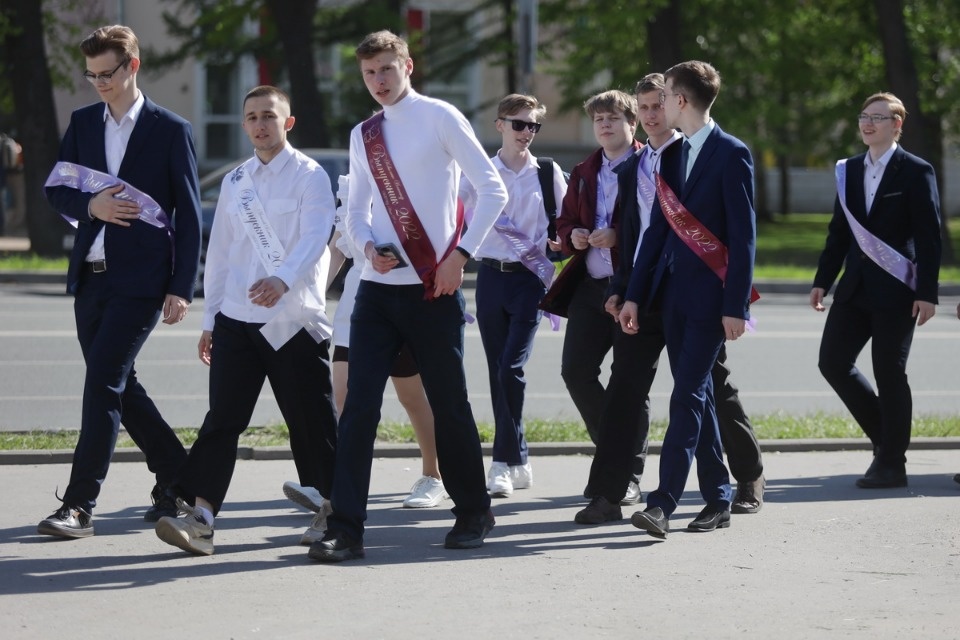 Последний звонок в 2022-м