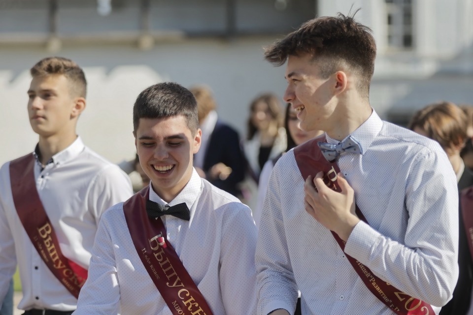 Последний звонок в 2022-м