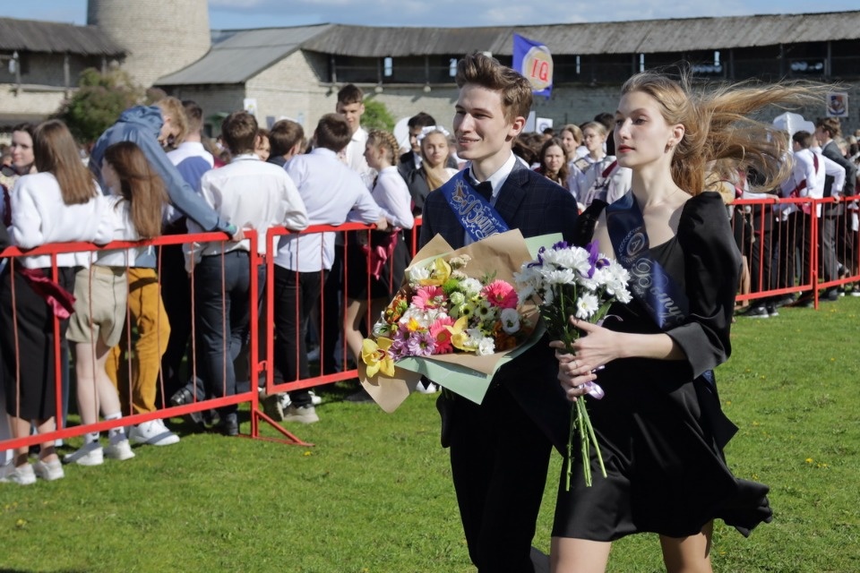 Последний звонок в 2022-м