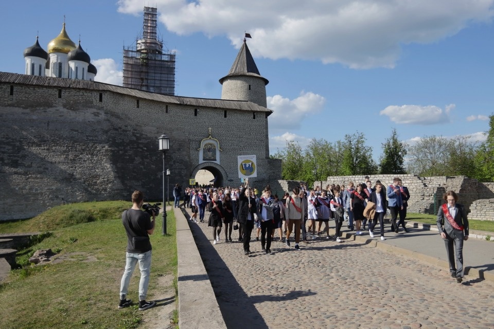 Последний звонок в 2022-м