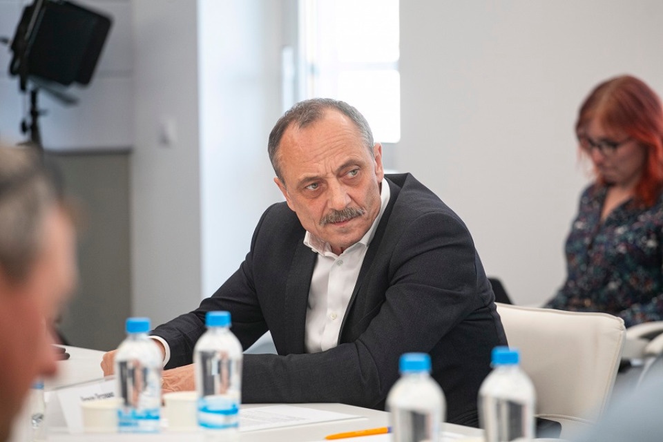 Завод «Титан-Полимер» заинтересован во взаимодействии с сельхозпредприятиями Псковской области Завод «Титан-Полимер» заинтересован во взаимодействии с сельхозпредприятиями Псковской области