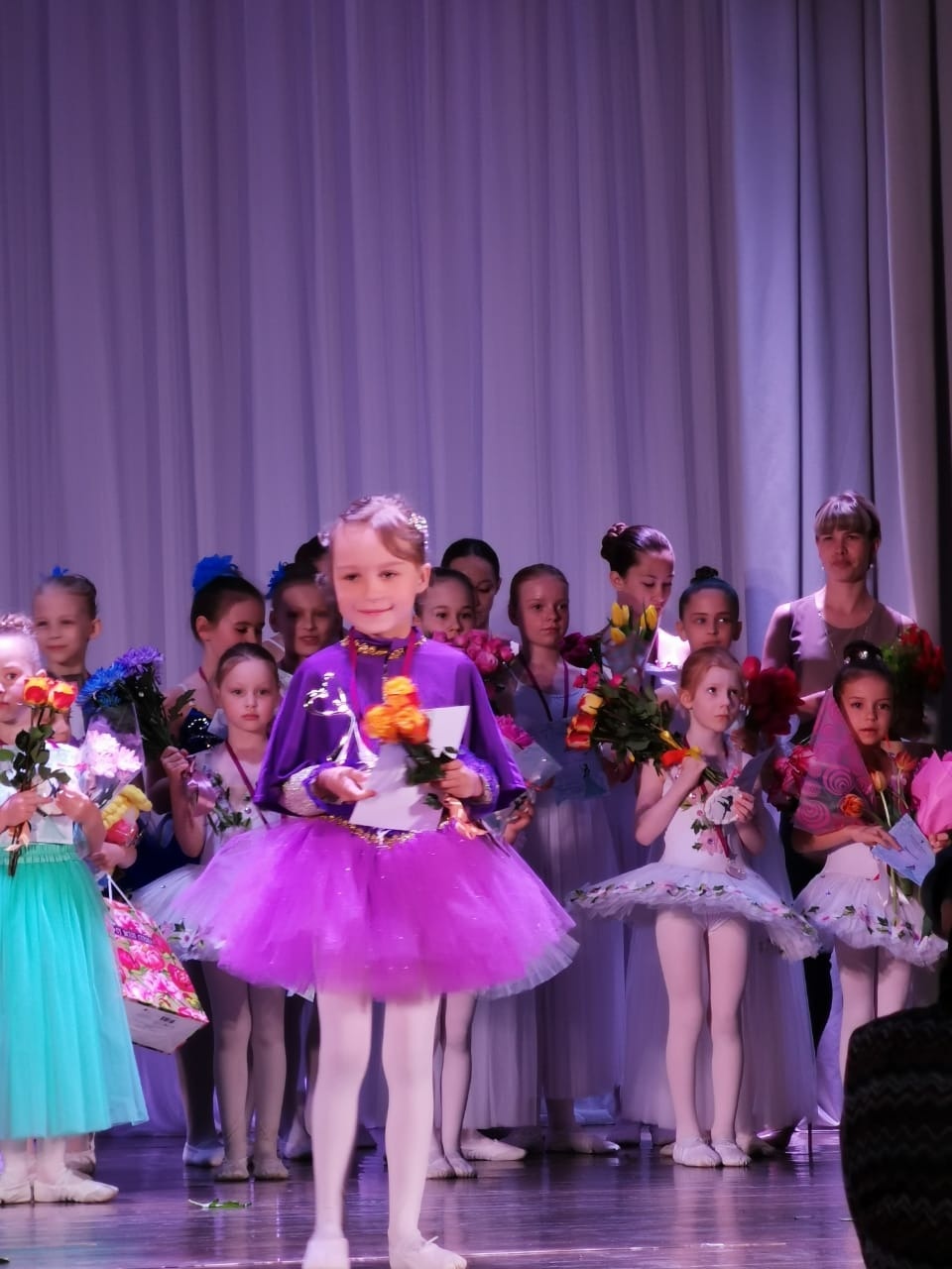 Псковская детская хореографическая школа «Русский балет» провела итоговый годовой концерт