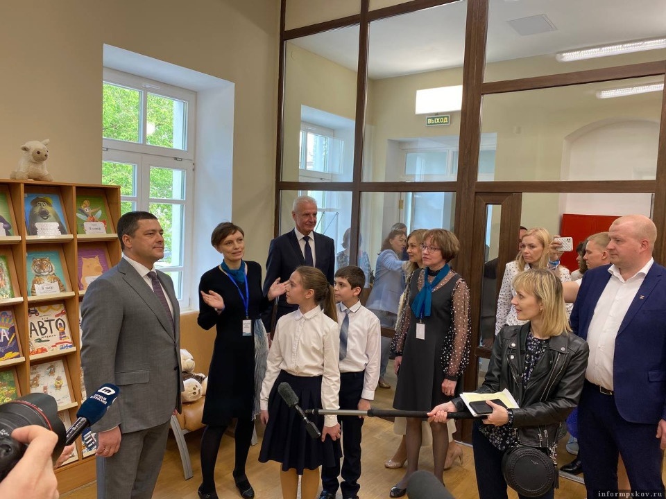 Андрей Маковский об открытии Псковской областная библиотека имени В. А. Каверина: Лучшее место - нашим детям