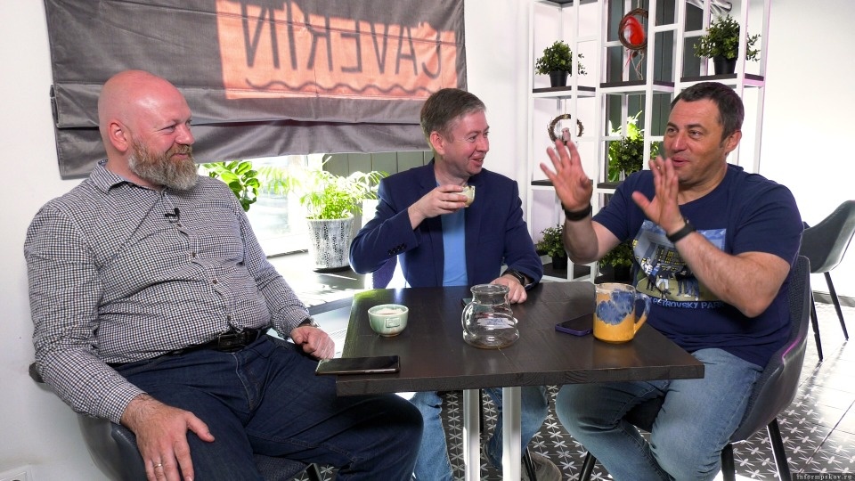 «Последний» отчет Михаила Ведерникова о работе региональной администрации обсудили в новом выпуске «Псковского телеграма»