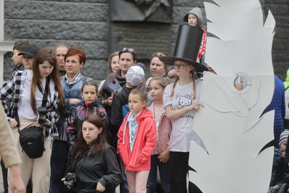 Куклы так похожи на людей Куклы так похожи на людей