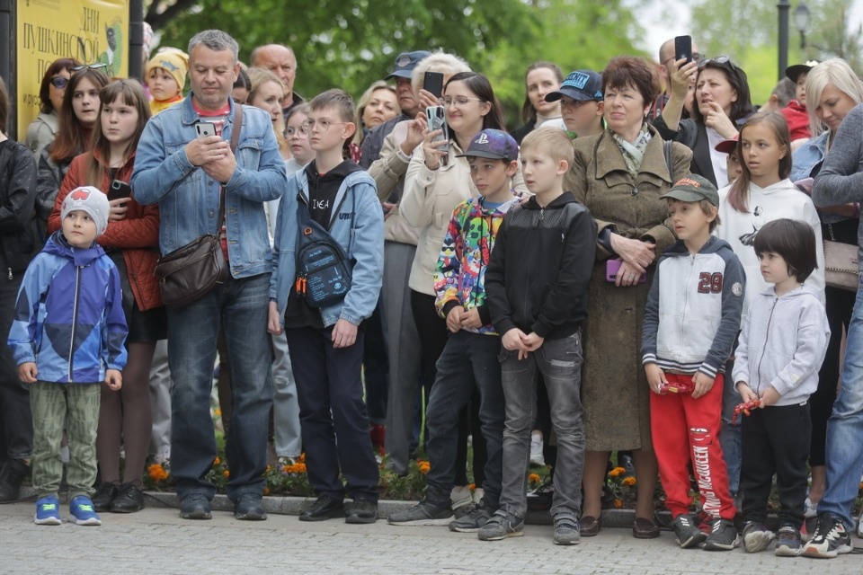 Куклы так похожи на людей Куклы так похожи на людей