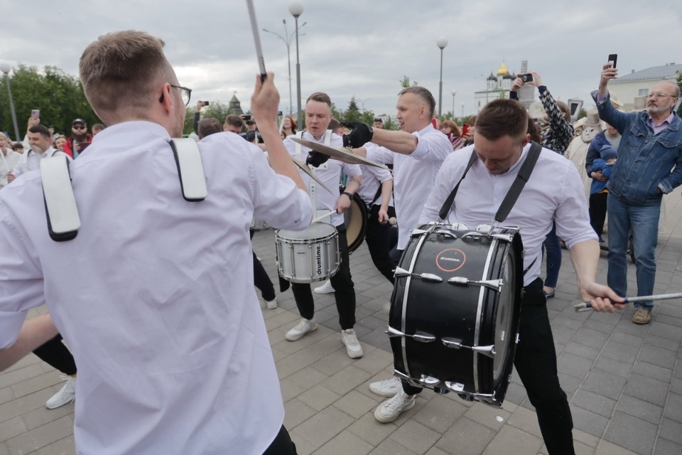 Куклы так похожи на людей Куклы так похожи на людей