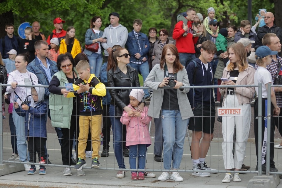 Быстрее ветра