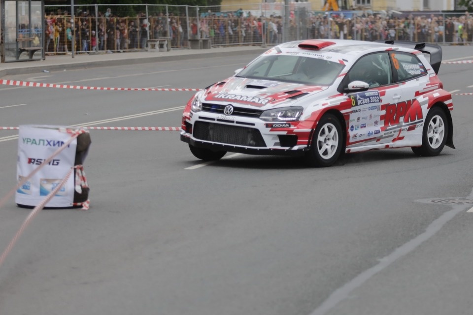 Быстрее ветра