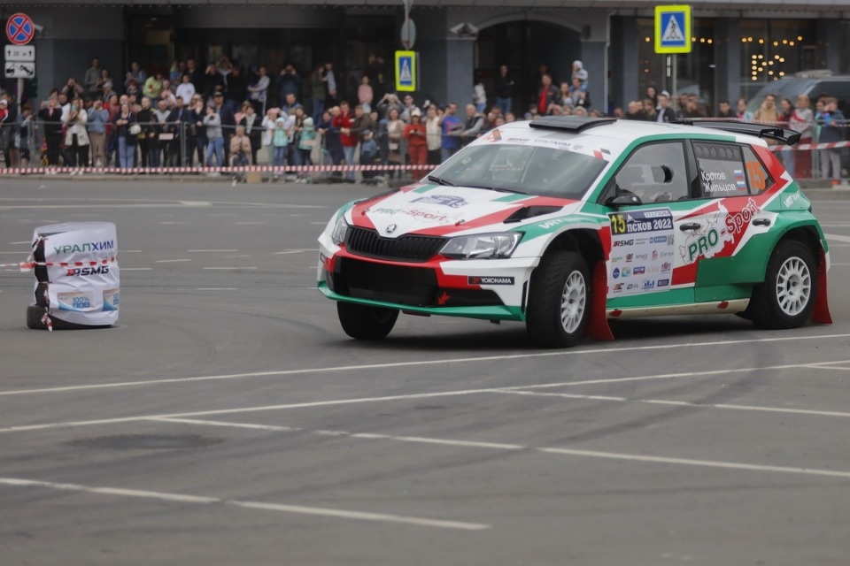 Быстрее ветра