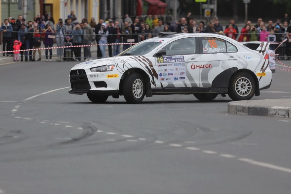 Быстрее ветра