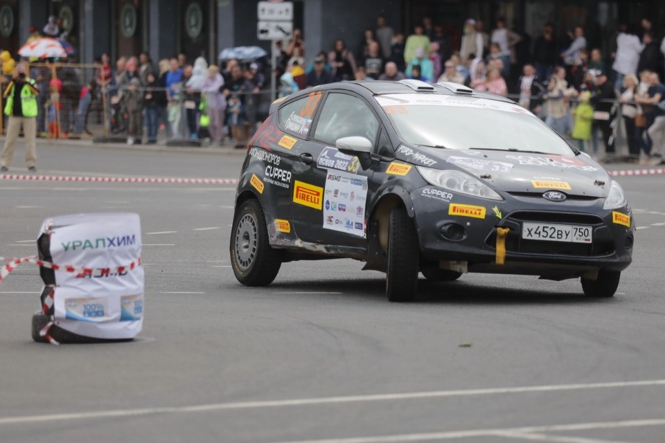 Быстрее ветра