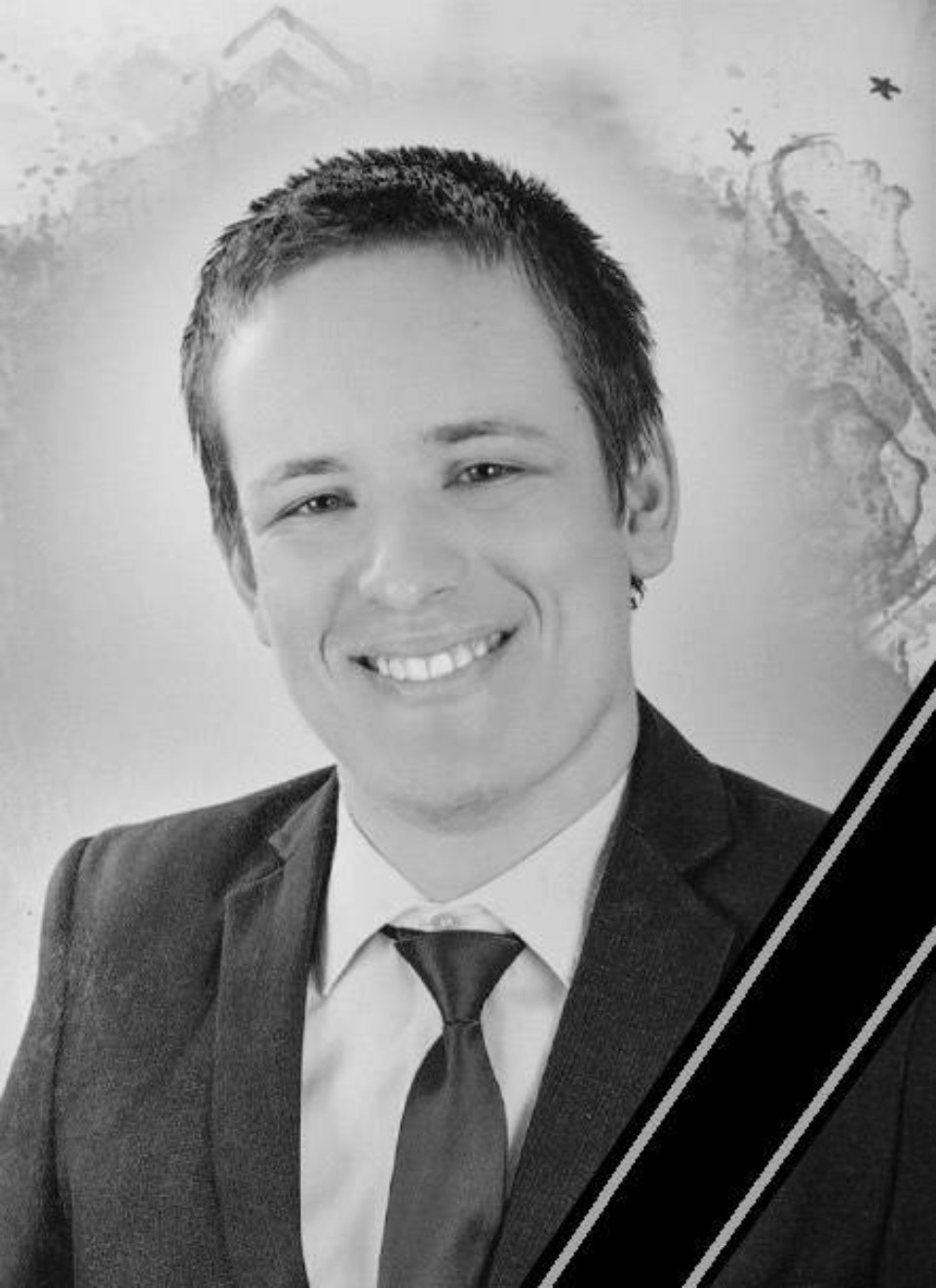 С тремя погибшими на Украине военнослужащими простились в Псковской области