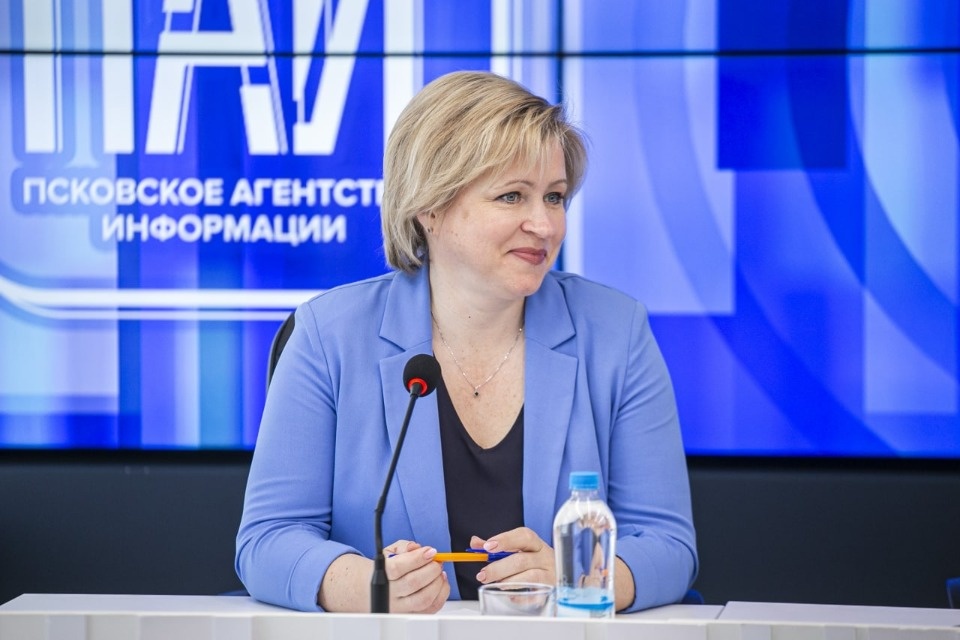 Чихательная пора