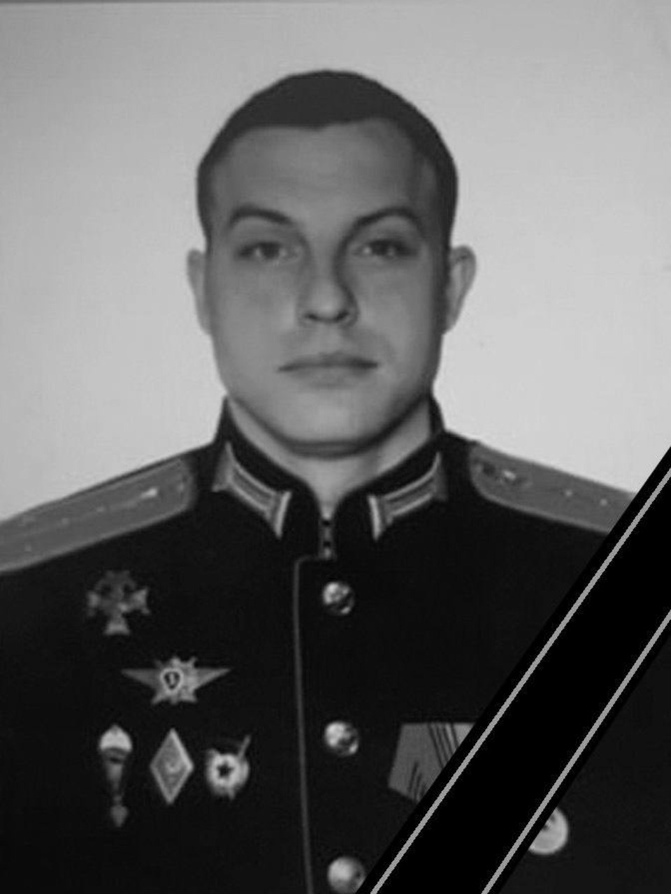 Похороны двух погибших в ходе спецоперации военнослужащих прошли в Псковской области