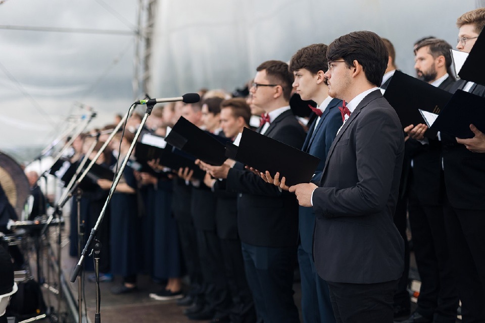 Один из старейших российских хоров выступит на музыкальном фестивале «На страже мира. Чудские берега» в Самолве