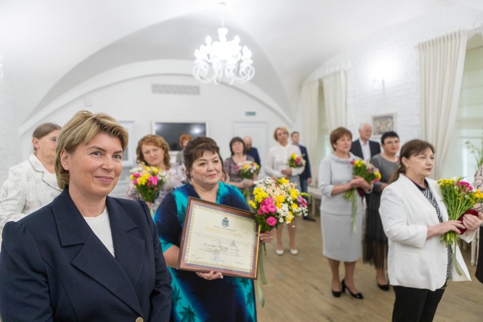 Псковский губернатор наградил медицинских работников Псковской области Псковский губернатор наградил медицинских работников Псковской области