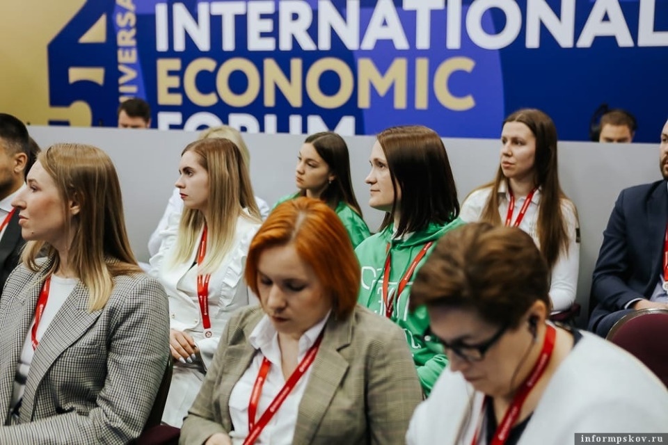 Экопроект завода «Титан-Полимер» из Пскова представили на ПМЭФ в числе лучших практик в России