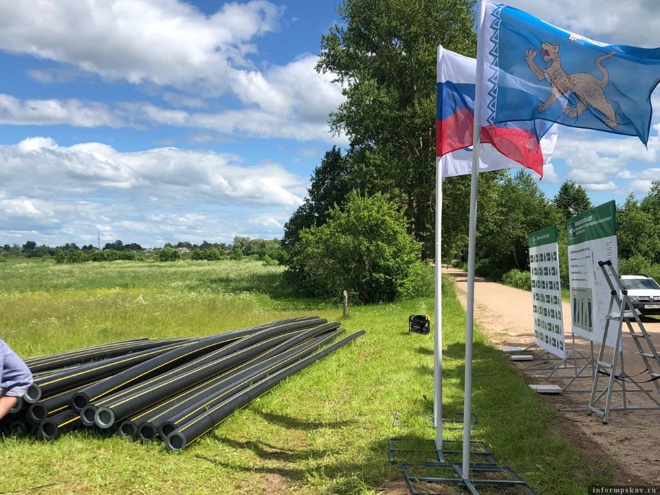 Строительство межпоселкового газопровода до Новоржева завершат в 2023 году