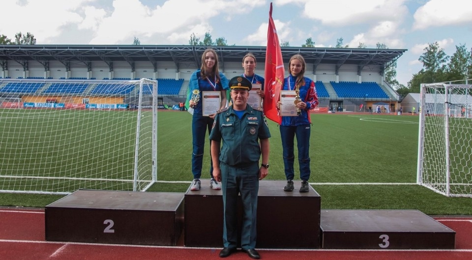 В Пскове подвели итоги соревнований по пожарно-спасательному спорту