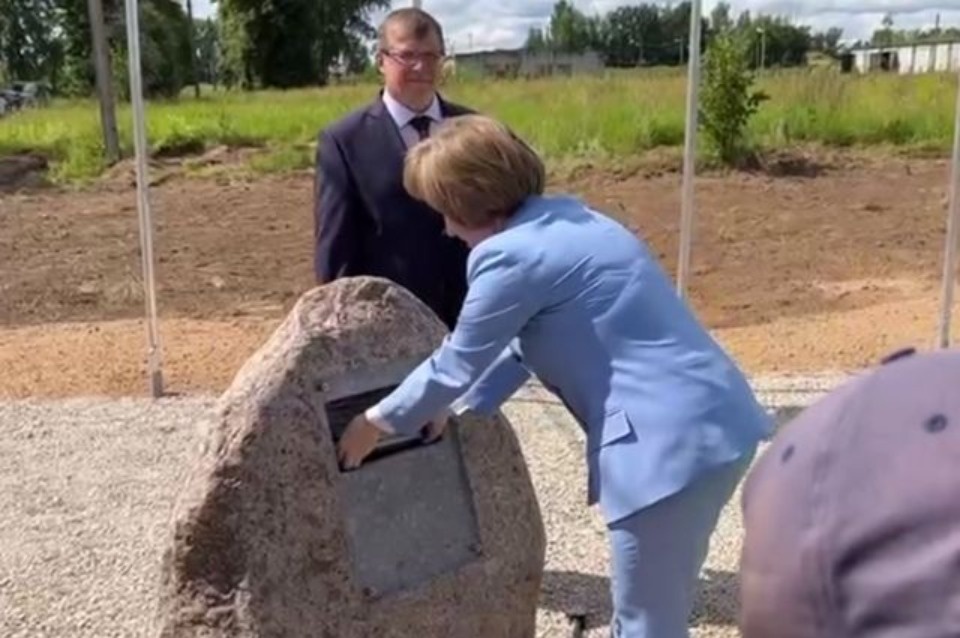 Капсулу времени заложили на стройплощадке лабораторного комплекса ПсковГУ