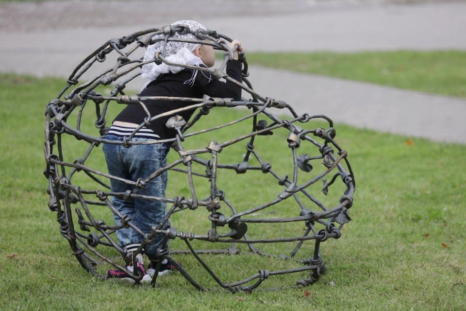 Молот и песня Молот и песня