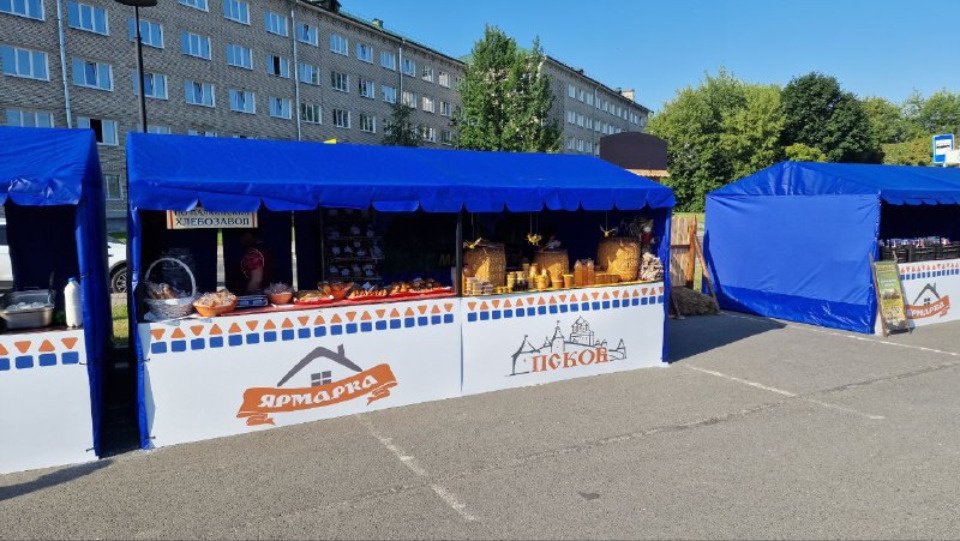 В Пскове открылась фермерская ярмарка выходного дня