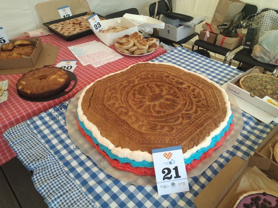 Названы победители конкурса пирогов в Пскове