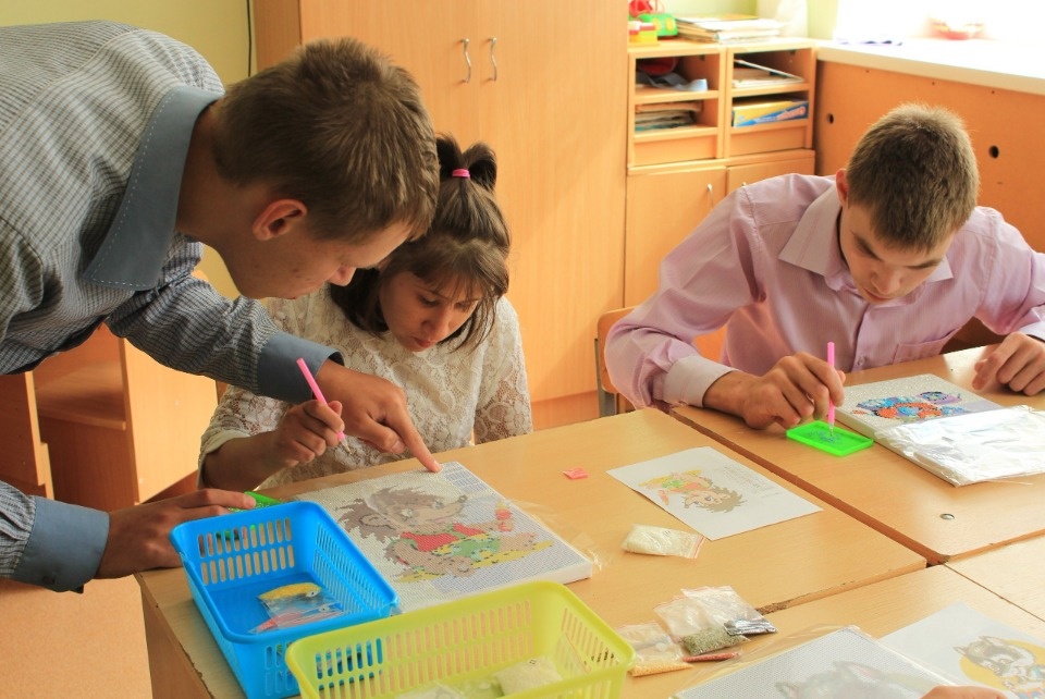 «Ростелеком» обеспечил стабильным интернетом Бобровский детский дом в Псковской области 