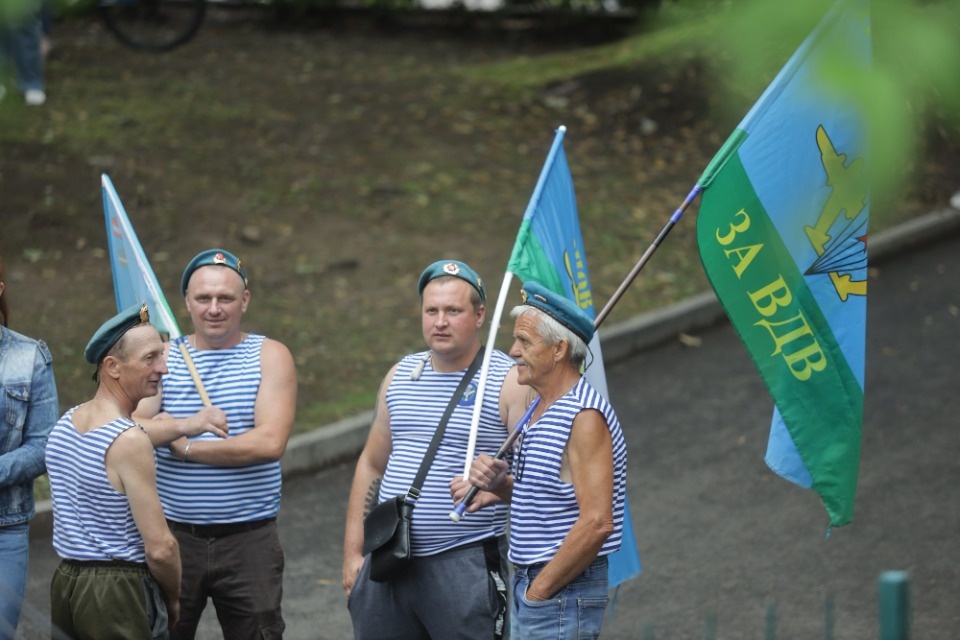 За ВДВ!