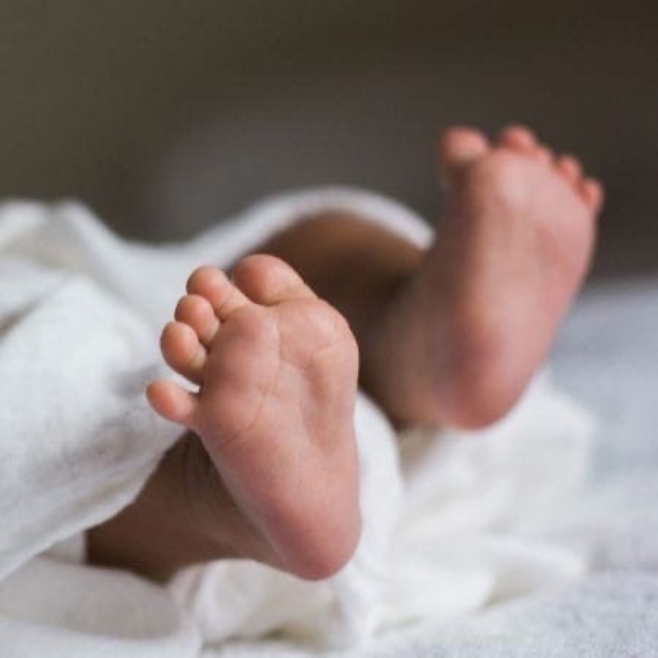 Более 260 малышей появились на свет в Пскове в июле