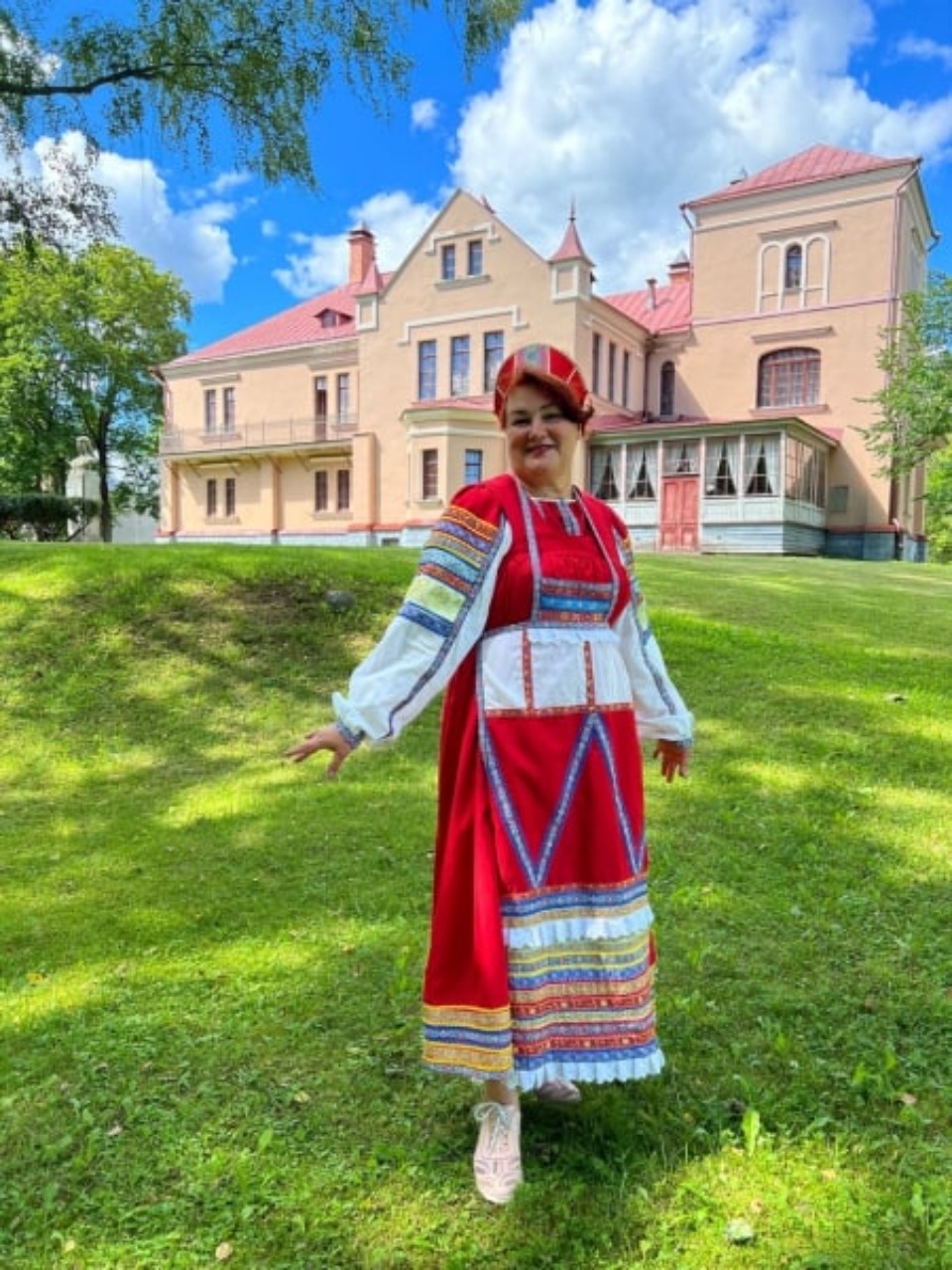 Педагог из Великих Лук может стать участницей нового шоу на телеканале «Россия-1»